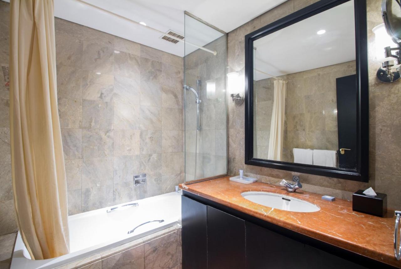 Oakwood Suites Kuningan جاكرتا المظهر الخارجي الصورة
