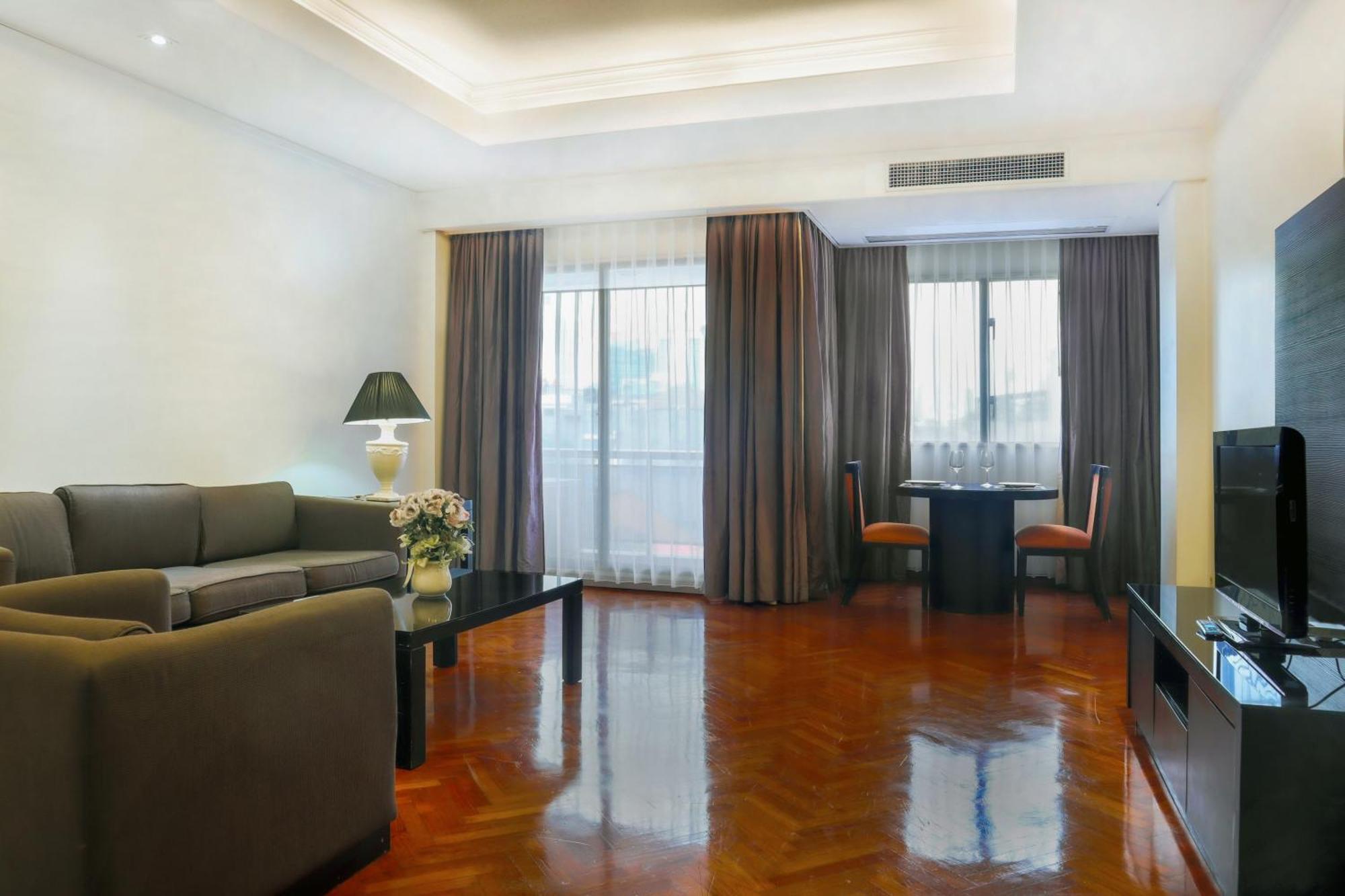 Oakwood Suites Kuningan جاكرتا المظهر الخارجي الصورة