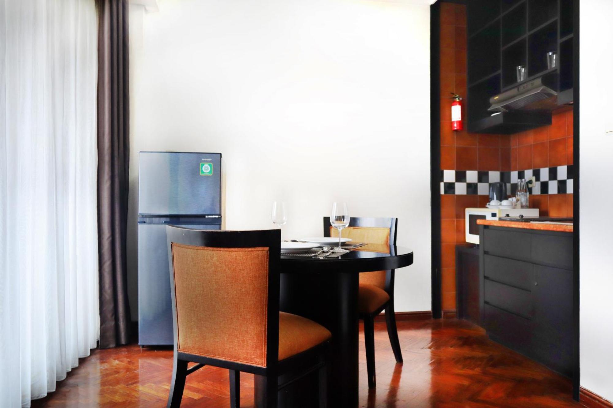 Oakwood Suites Kuningan جاكرتا المظهر الخارجي الصورة